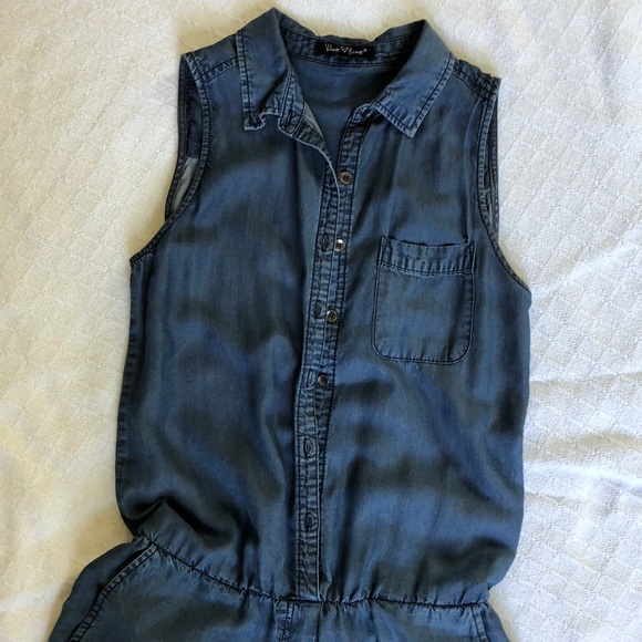 Chambray Romper. - Picture 4 of 8